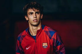 補時階段入兩球 西甲巴塞4：2反勝馬體會重返榜首