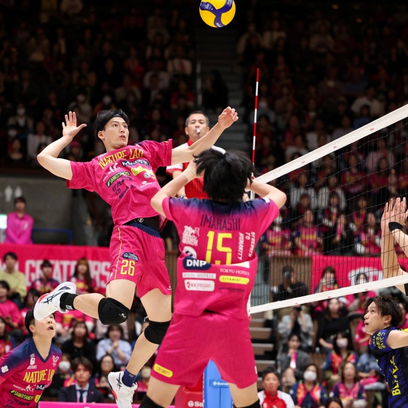 [天下足球]马德里竞技客场完胜赫罗纳